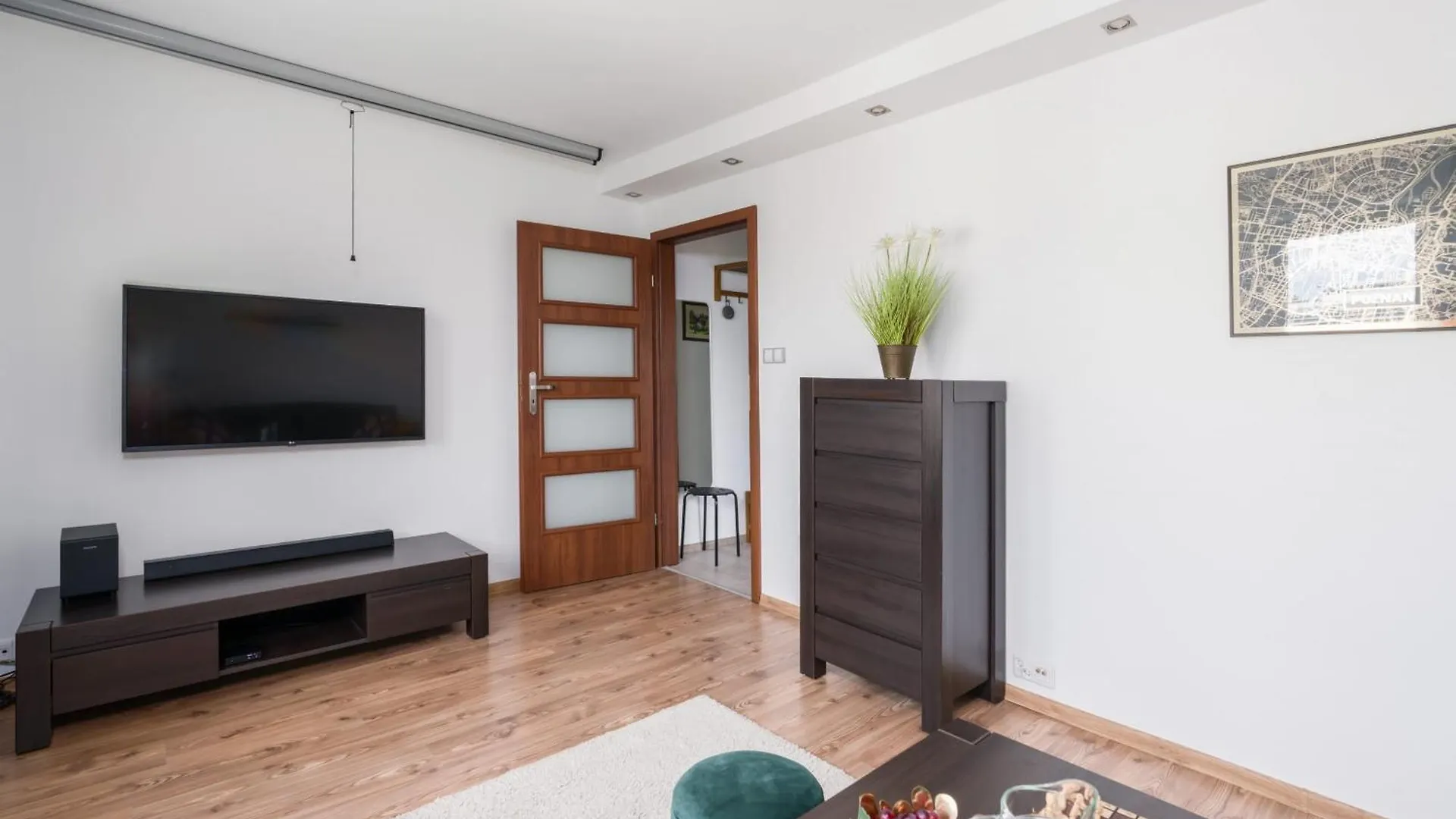 Apartment Poznan Dabrowskiego By Noclegi Renters 0*,  Poland