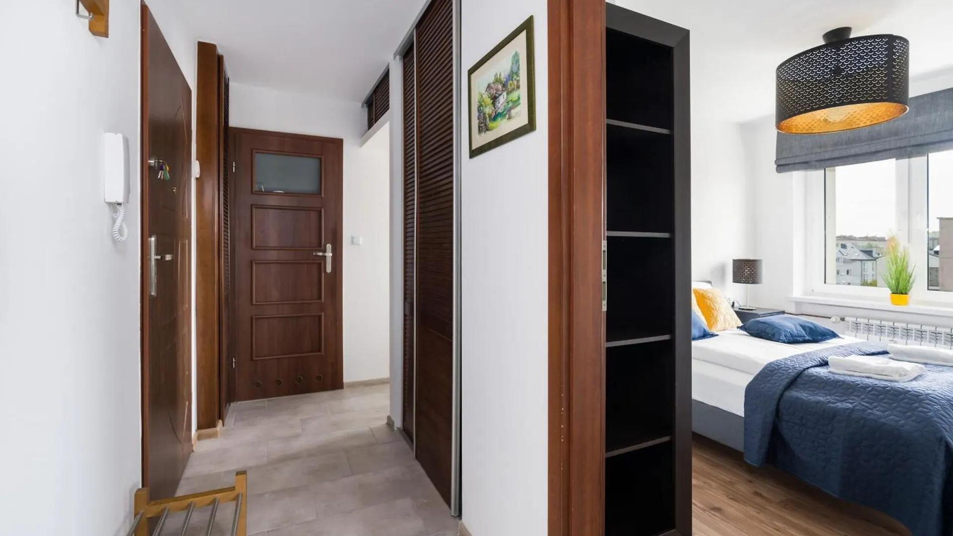Apartment Poznan Dabrowskiego By Noclegi Renters 0*,  Poland